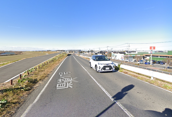 25km地点の補給ポイント スーパー ジョイフーズ付近の様子