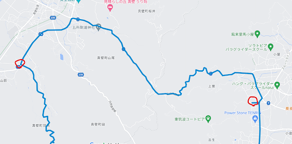 セイコーマートから蕎麦屋へ向かうコースマップ。緑深いエリアを進む