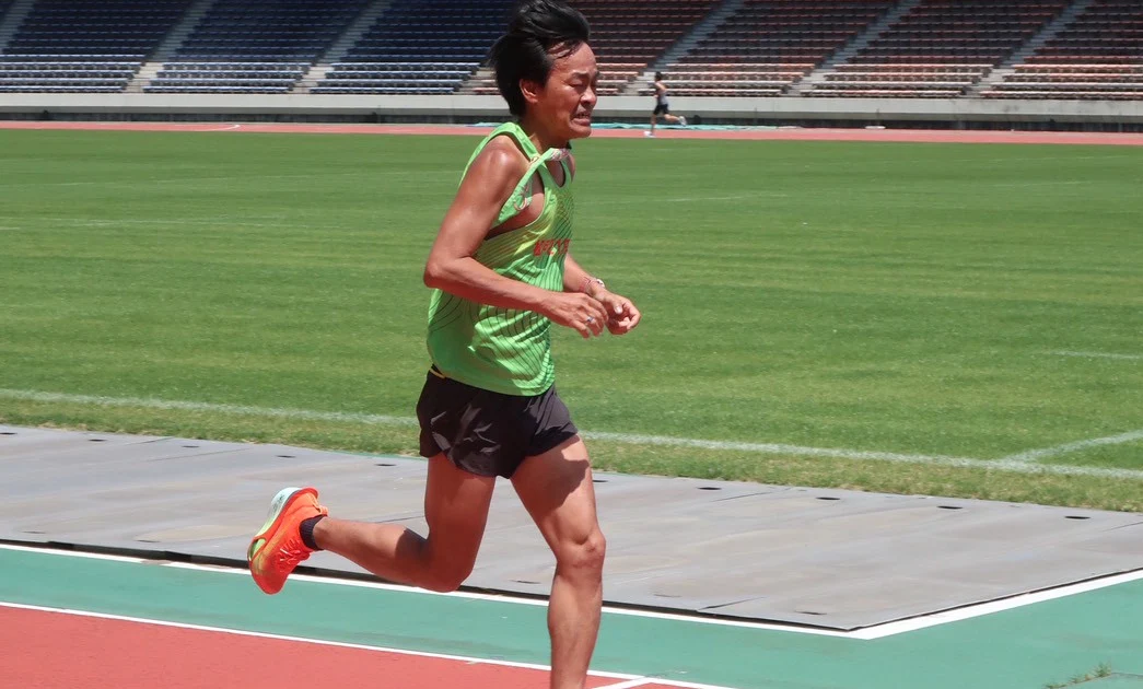 柏の葉2000m×4本レペテーション｜3'24〜3'36/km・レペとインターバルの違いを実データで解説