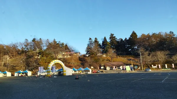 長瀞アルプストレイルレーススタート前の整列風景 - 会場の臨場感