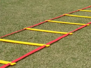 ラダーを使ったピッチ向上ドリル