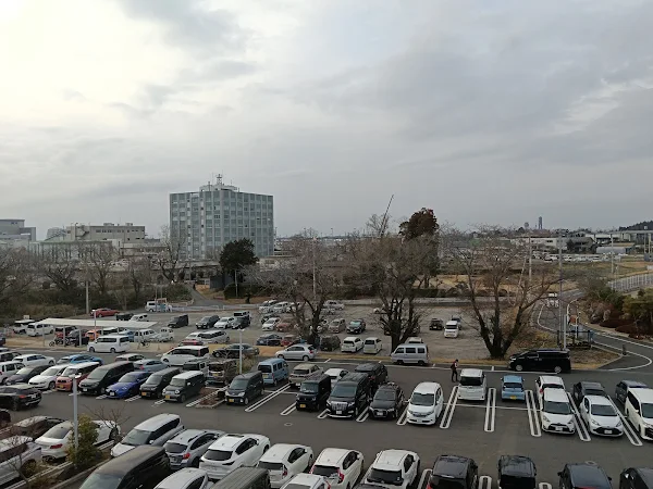 成田の空の下で