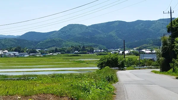登りの途中で見える景色。少しずつ高度が上がっている実感が励みになる