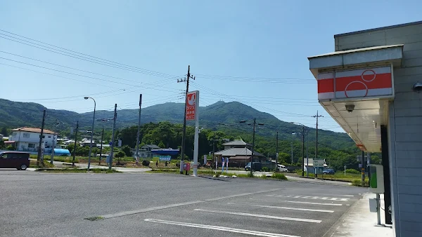 下りきった後の交差点付近。セイコーマートが見えるとホッとする