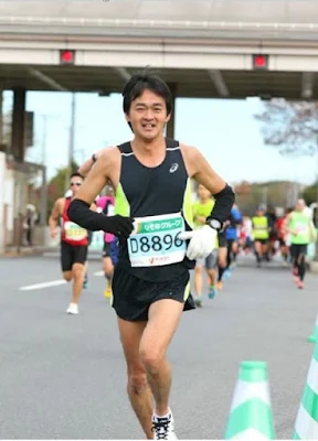 第4回さいたま国際マラソン10km付近の走行中の様子 - 第25章